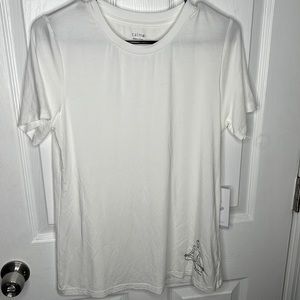 Calme Womens T-Shirt White Short Sleeve Scoop Neck Embroidered Loose Yoga S New